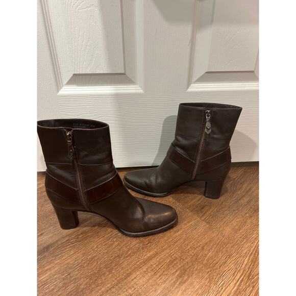 Cole Haan Valerie Zip Ankle Boots Women's 8.5 - Picture 4 of 10